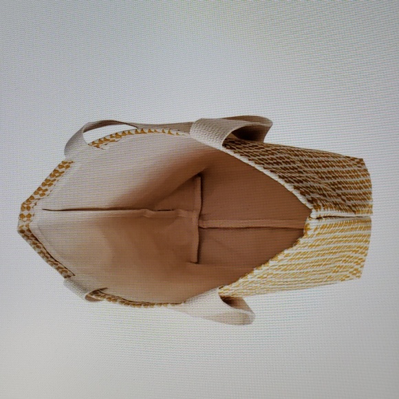 NEW Happy Dance Limited Edition Giada Wide Tote - Picture 9 of 11